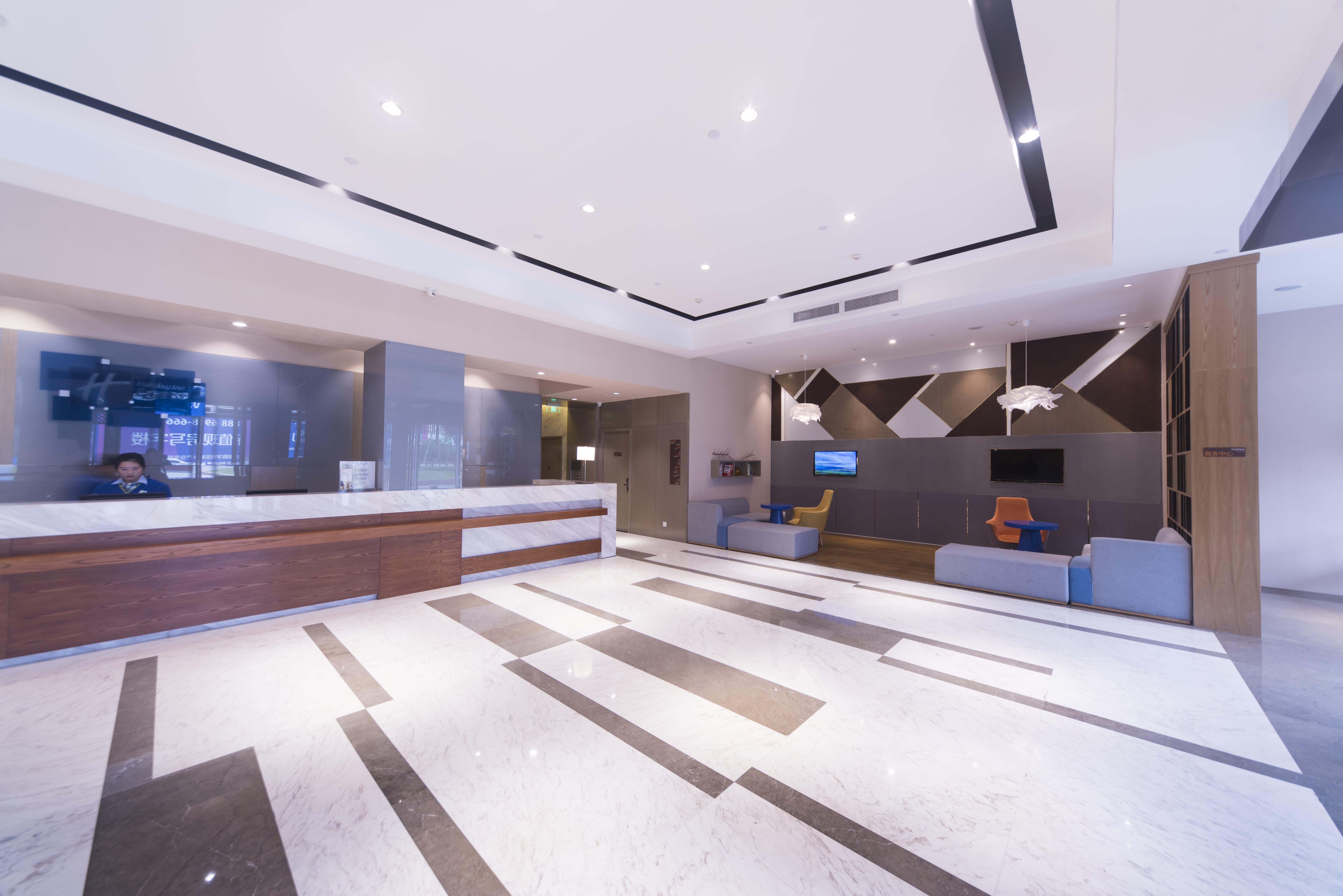 Holiday Inn Express Chengdu Jinniu By Ihg Bagian luar foto